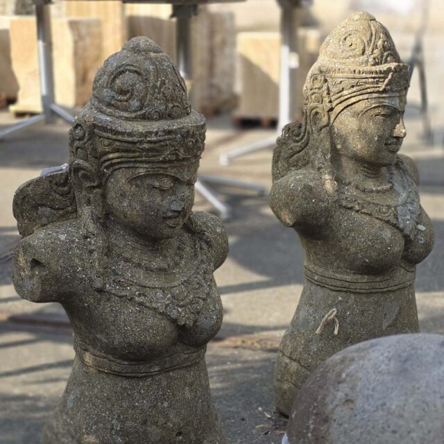 Greenstone Beeld Vrouw